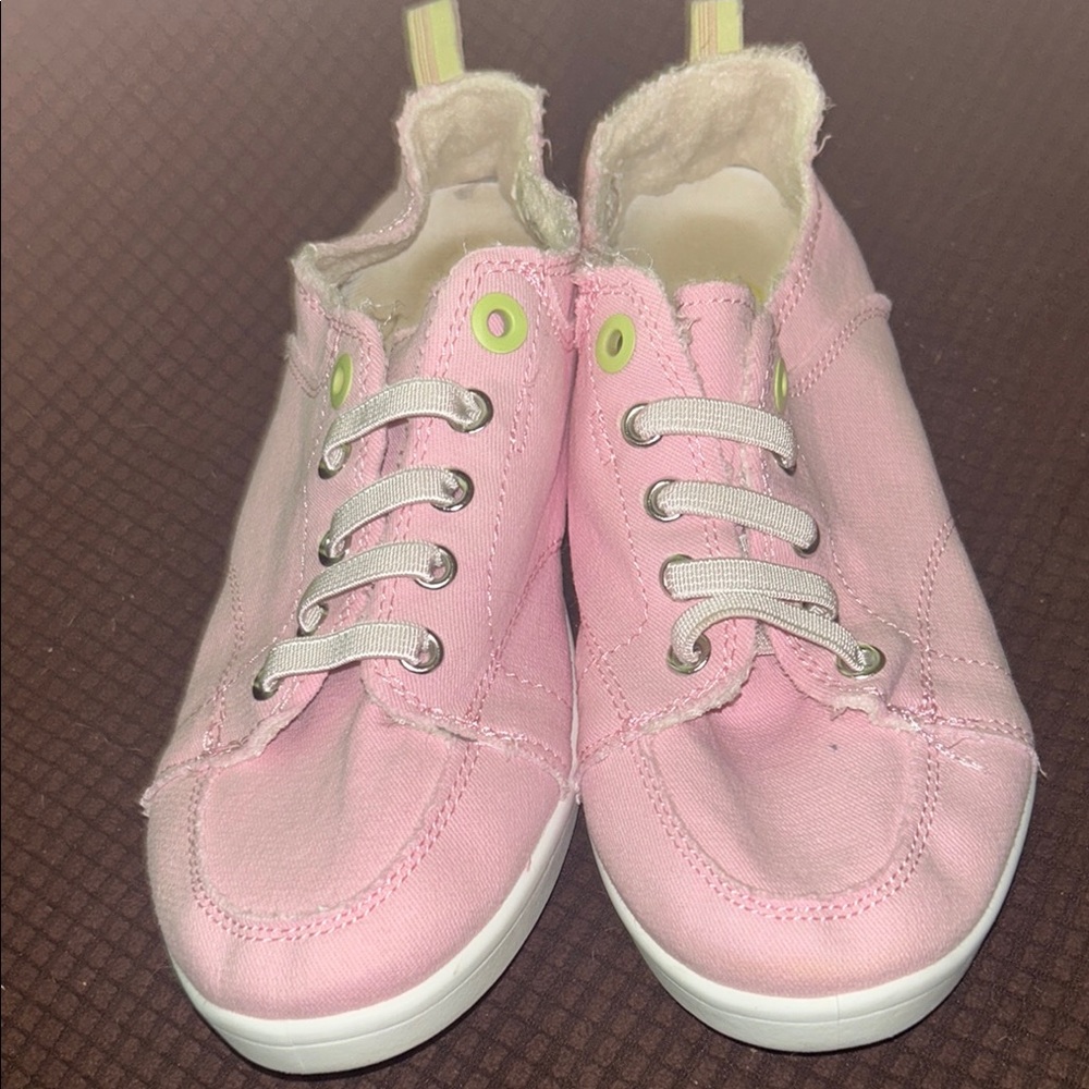Vionic Pink and White Sneakers with Plush Collar